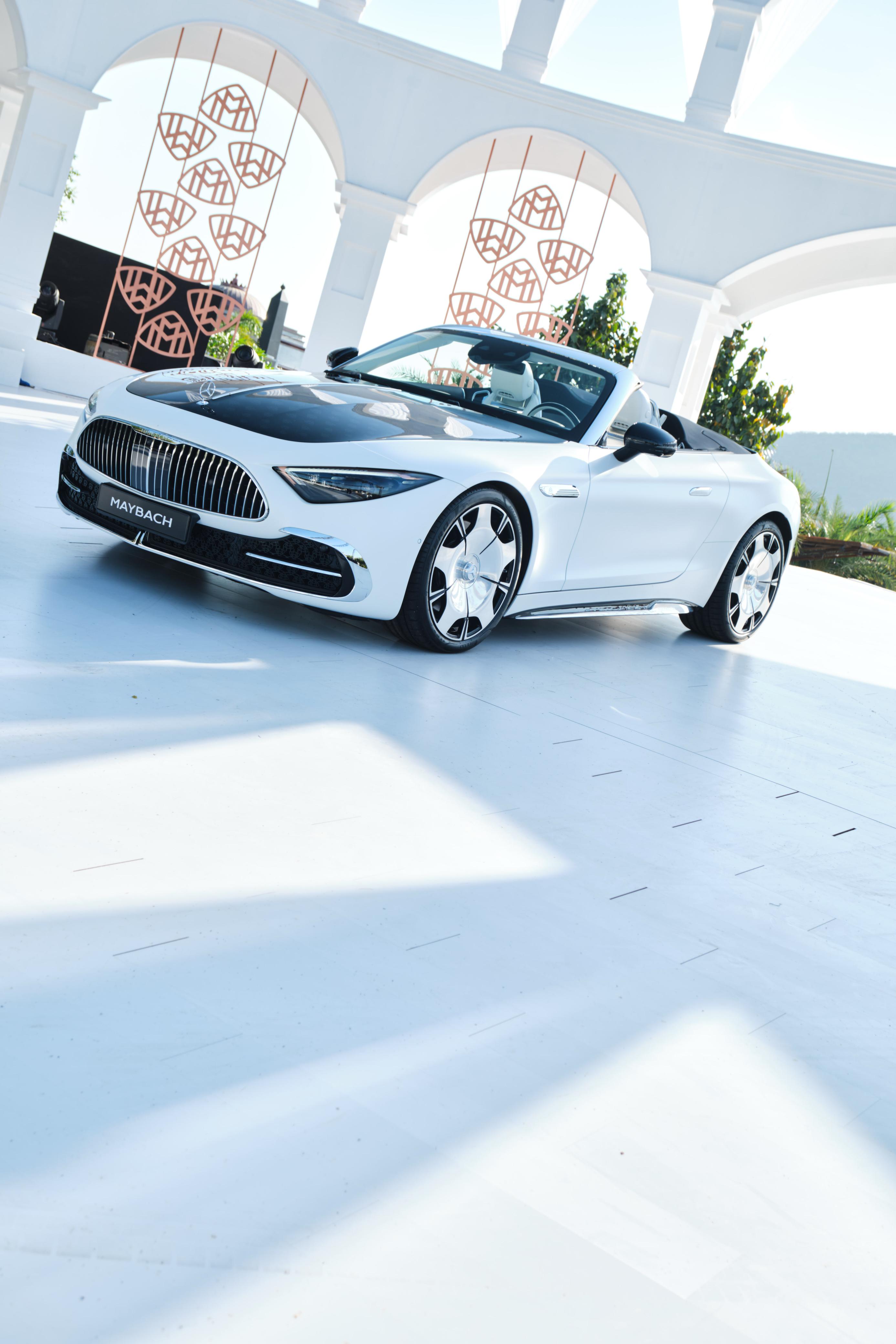 Mercedes-Benz launches the exquisite Mercedes-Maybach SL 680 Monogram Series in India